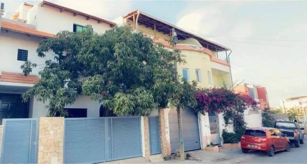 Apartamento T1 Mobilado Com Wi-Fi Praia Exteriör bild
